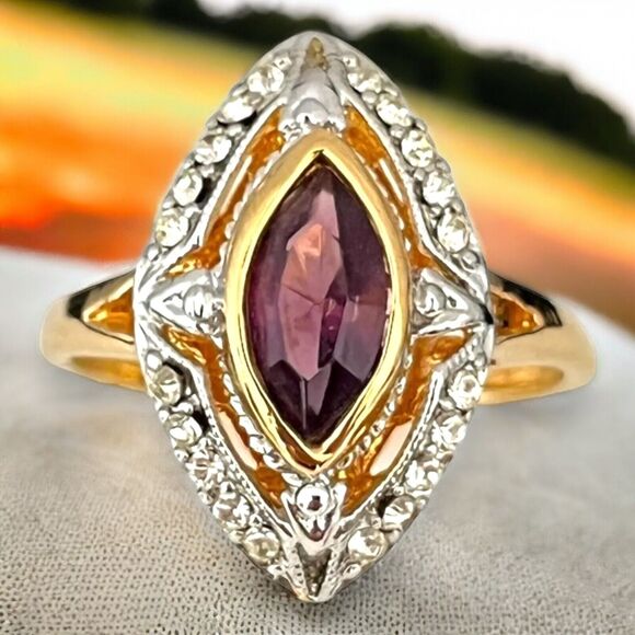 Vintage Ring Size 5 Amethyst Austrian Crystal 18K Gold Plate Mid-Century MCM 14F - Picture 6 of 16